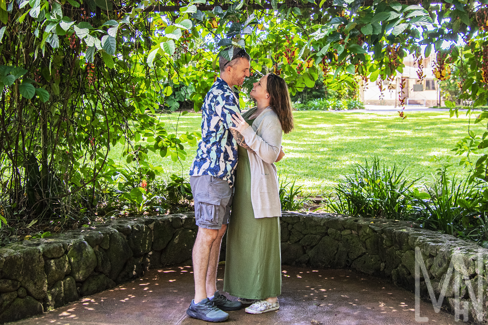 Isaac_Meghan_Nelson_Beach_Beautiful_Hawaii_Honolulu_Ocean_Palm_Trees_Turtles_Waves_Gorgeous_Sea_Love_Couple_Chicken